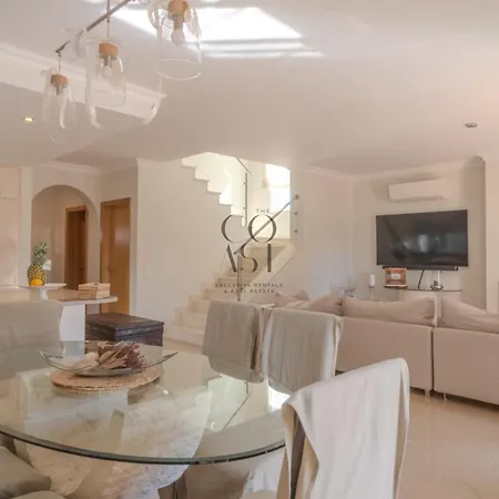 Villa Private House With Garden & Pool By The Coast Exclusive *